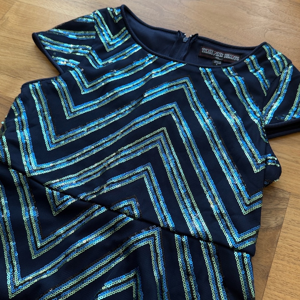 Sequins!!✨Holiday/Party Navy & Green Sequin Dress